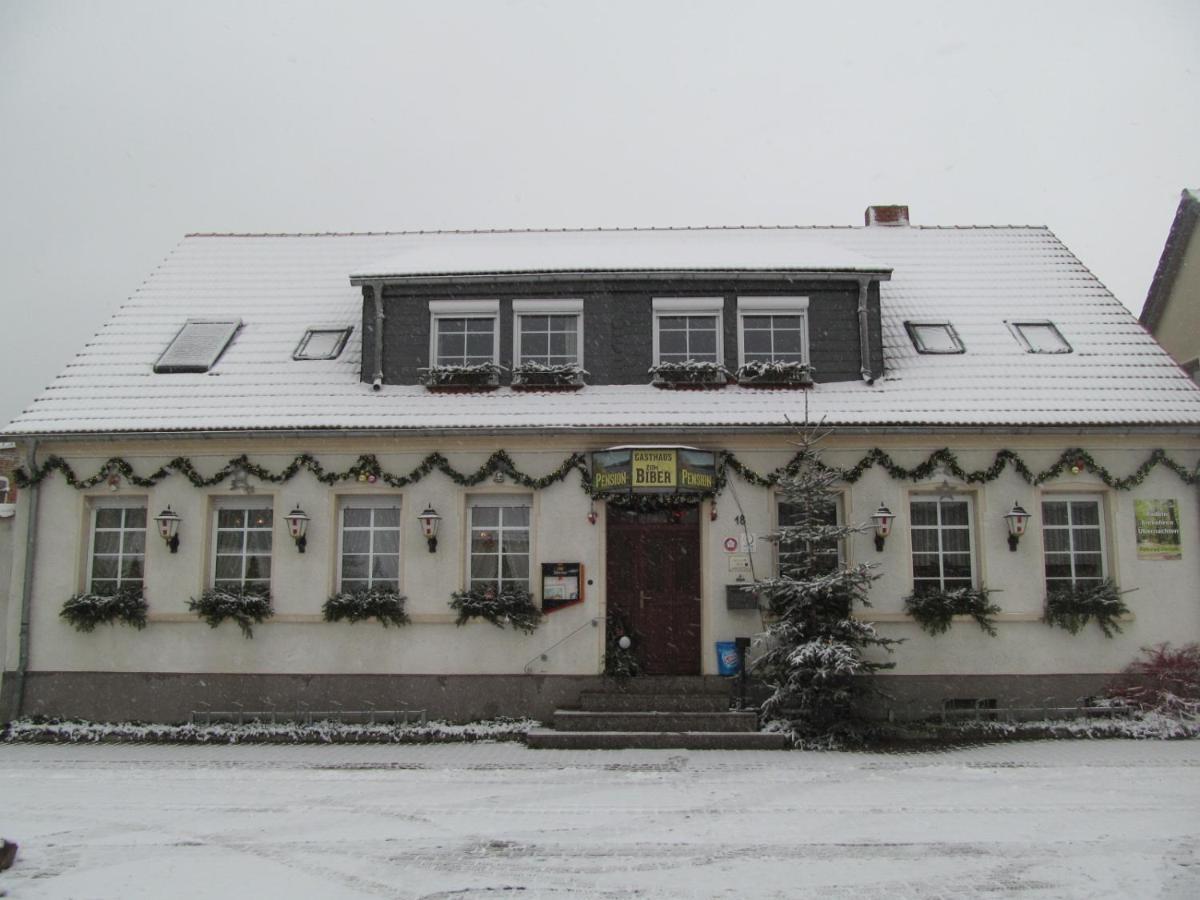 Gasthaus Und Pension Zum Biber Steckby Luaran gambar